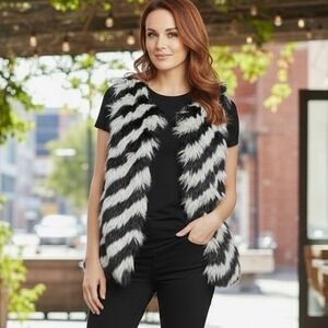 Say What? Zebra Faux Fur Vest Black White Hook Eye Size XL NWT Statement Piece